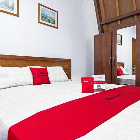 Reddoorz Plus Near Parahyangan University Bandung Exterior foto