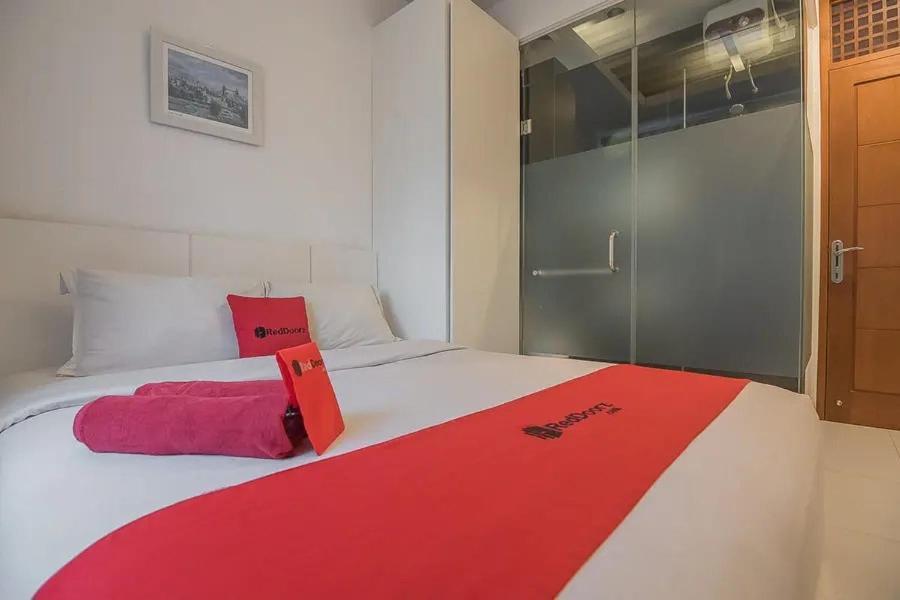 Reddoorz Plus Near Parahyangan University Bandung Exterior foto