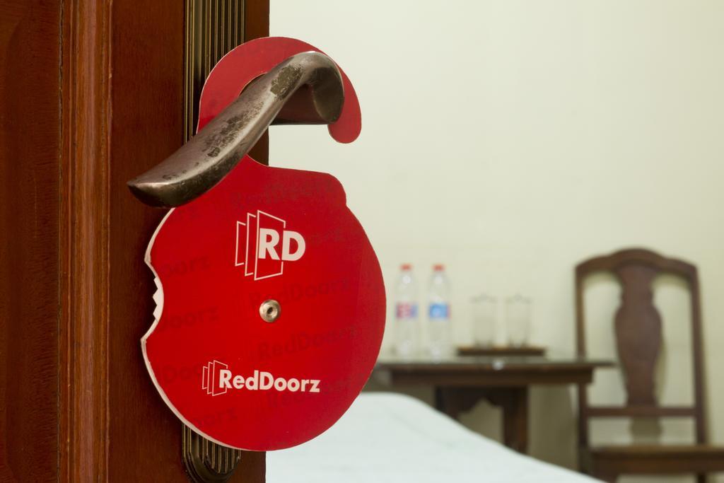 Reddoorz Plus Near Parahyangan University Bandung Exterior foto